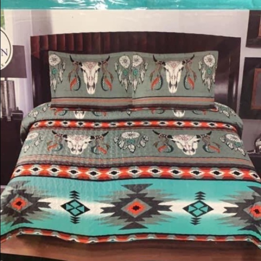 King and Queen 3 piece Western bedding
